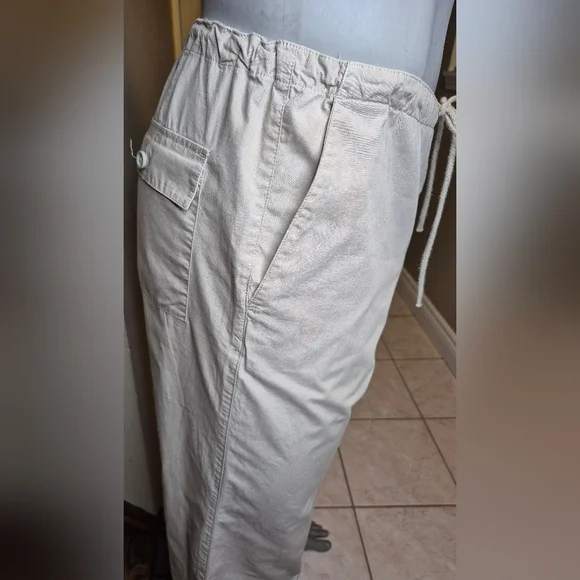 H&M Men's Cream Drawstring Pants - Picture 5 of 12